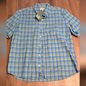 L.L. Bean Short-Sleeve Plaid Button-Down Shirt in Blue & Green